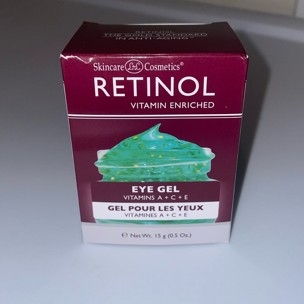 Eye gel with Vitamin A + C + E